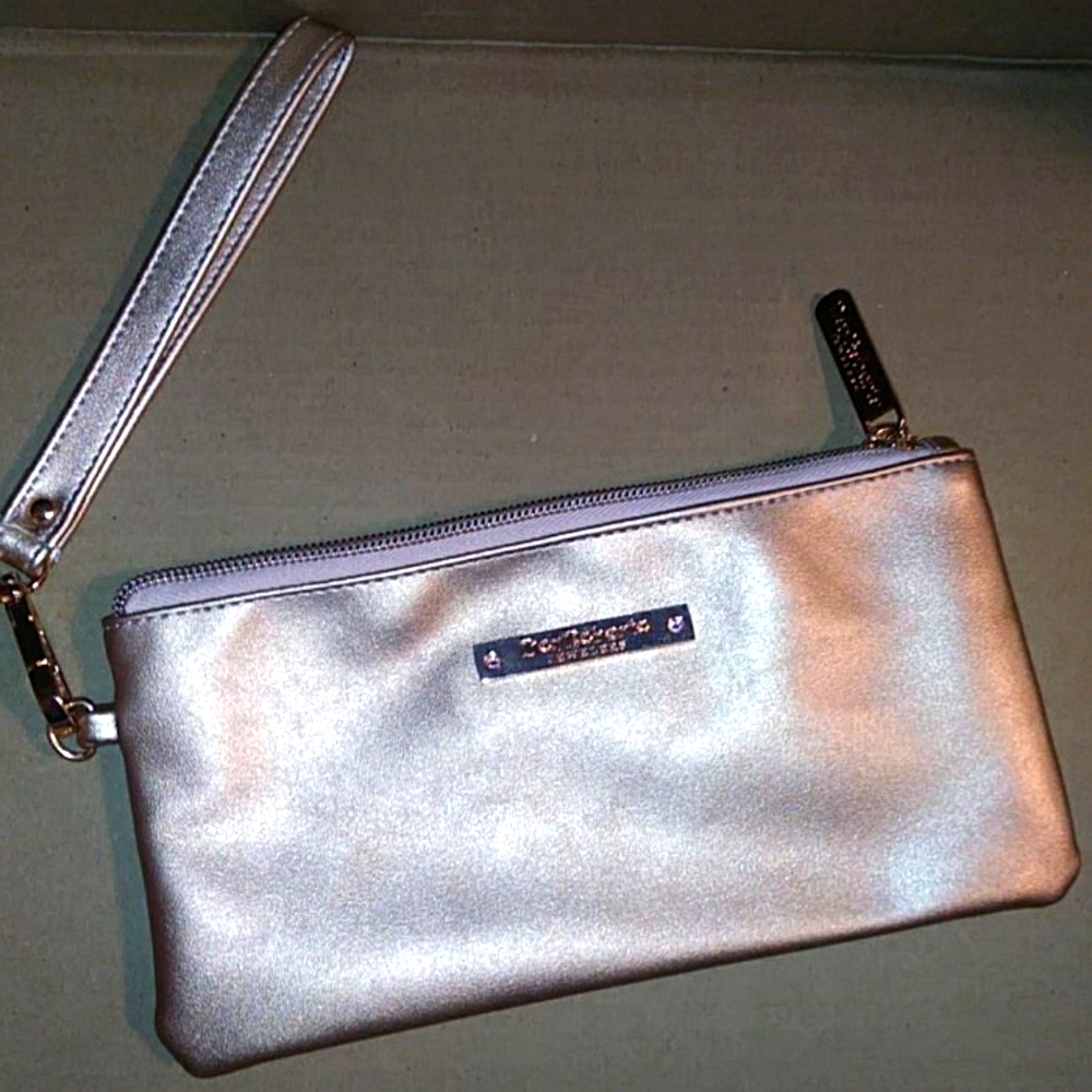 Don Roberto Jewelers metallic wristlet bag NWOT